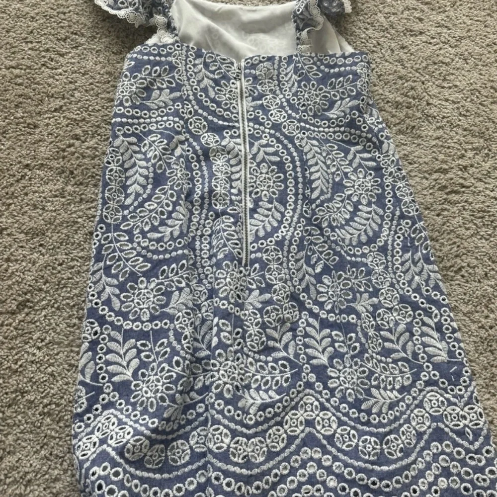 Alice - Picture 5 of 5